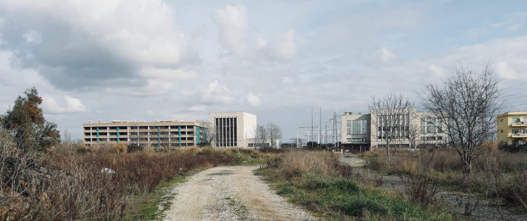 Fig. 11. Anello verde, edifici industriali e residenze, via del Flauto.